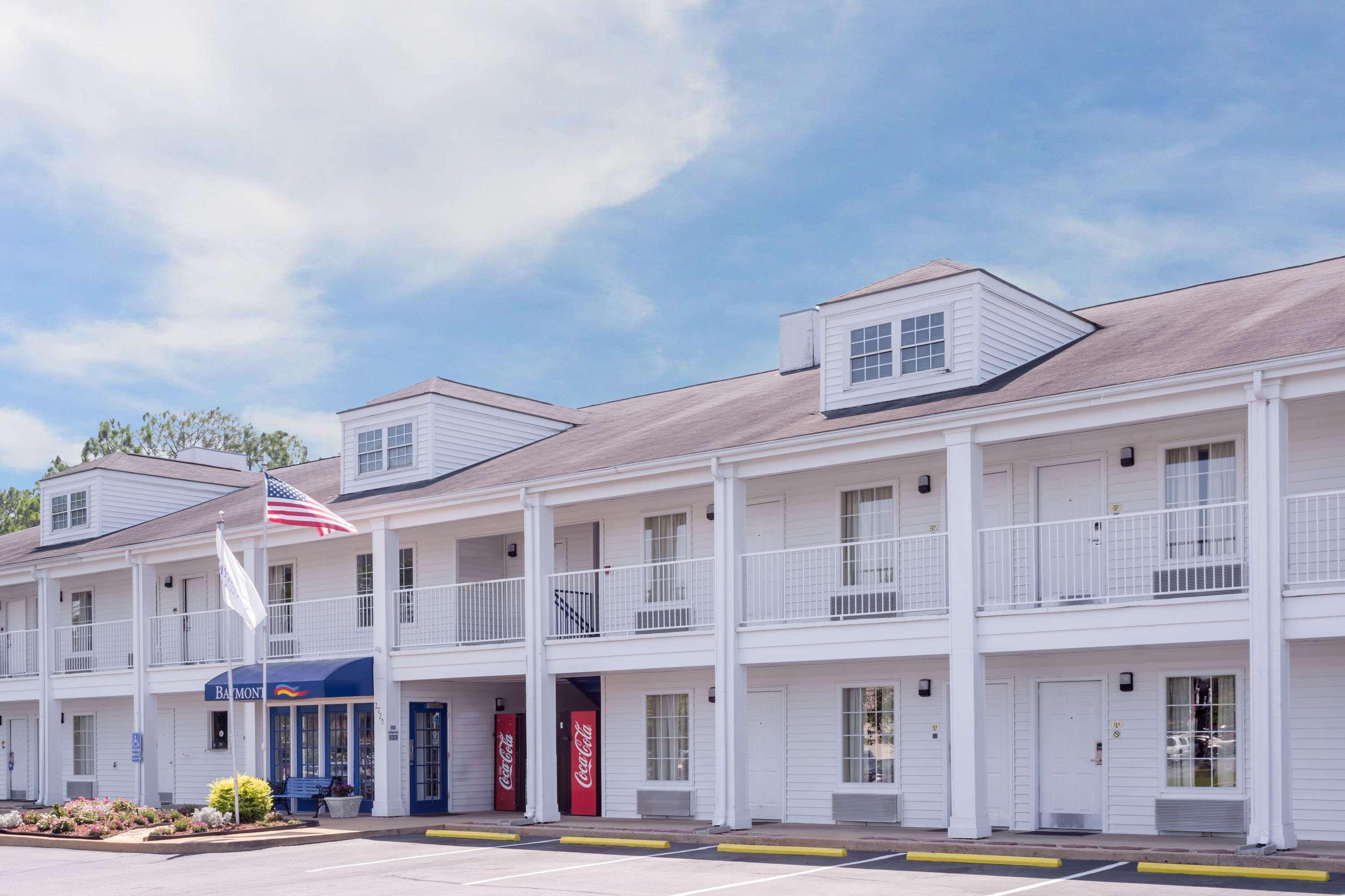 Baymont By Wyndham Albany At Albany Mall Экстерьер фото